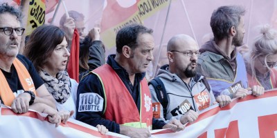 en-guerre-de-stephane-brize-une-plongee-hyperrealiste-dans-un-plan-social